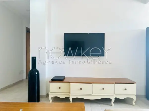 Appartement S1 vide avec vue dégagée à louer aux Jardins de Carthage - 2