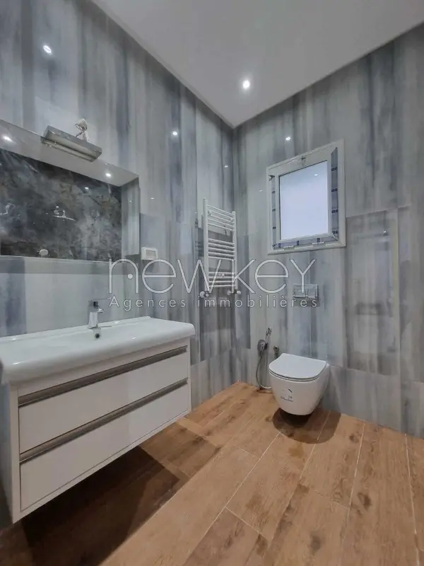 Appartement S+2 meublé à louer à la Marsa - 7