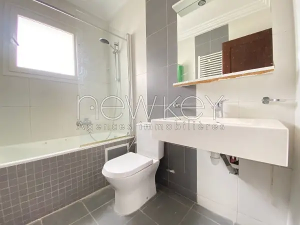 Appartement S2 à louer aux Berges du Lac 2 - 5