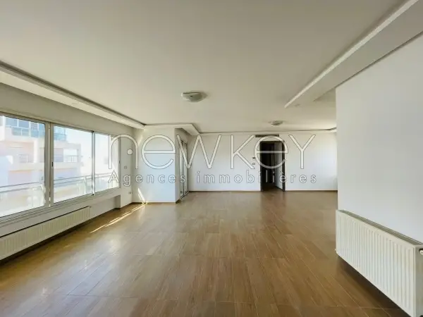 Penthouse S4 à vendre aux Jardins de Carthage - 4