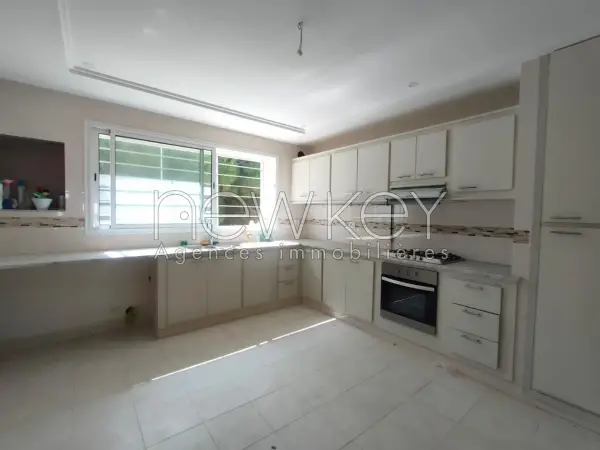 Un joli étage de villa S3 à la Marsa - 14