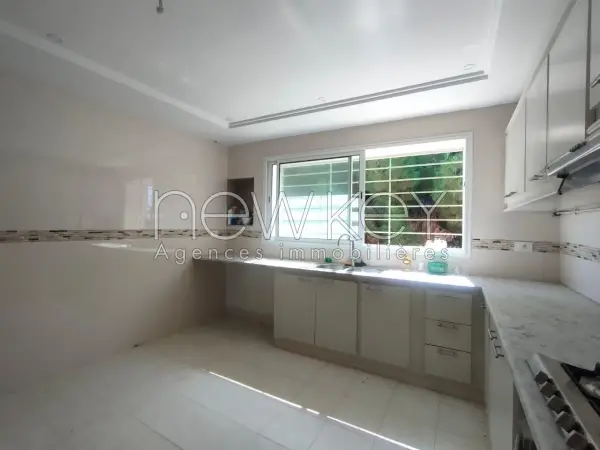 Un joli étage de villa S3 à la Marsa - 13