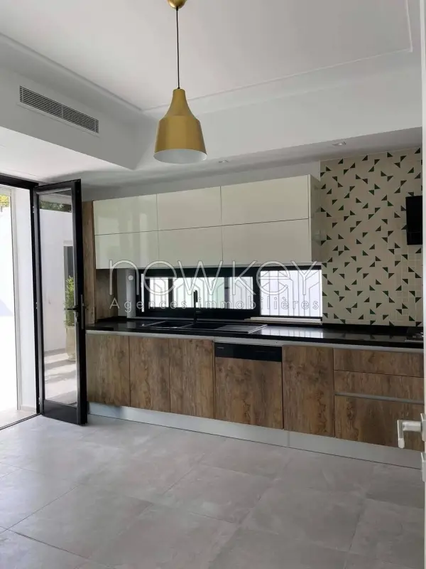 Duplex s+3 à Gammarth - 8