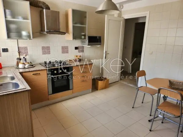 Bel appartement S+2 meublé à la Marsa - 4