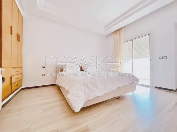 Appartement S2 meublé à louer au Lac 2 - 4