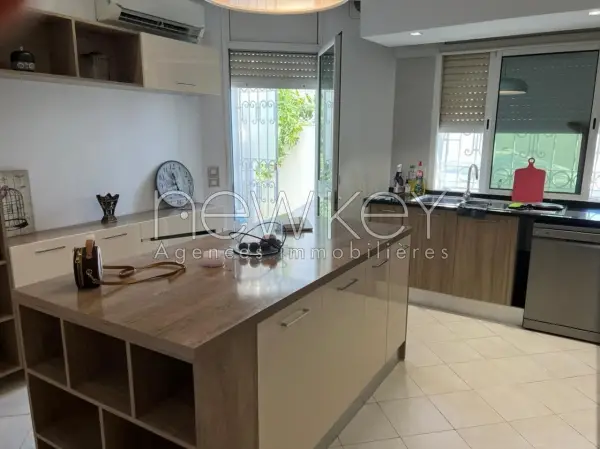 Triplex s+5 à la Marsa - 5
