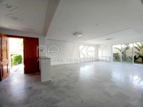 Magnifique Duplex S+6 à la Marsa - 16