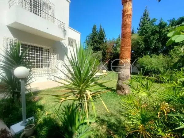 Une jolie villa S4 à la Marsa - 1