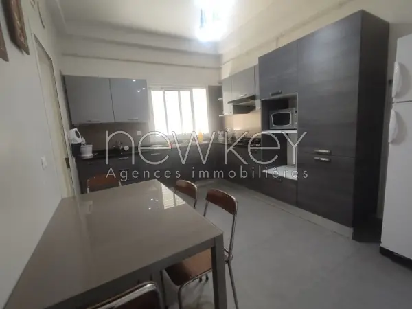 Un Appartement S+3 à louer à La Soukra - 2