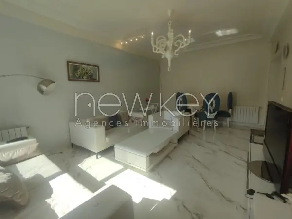 Un Appartement S+3 à louer à La Soukra - 1