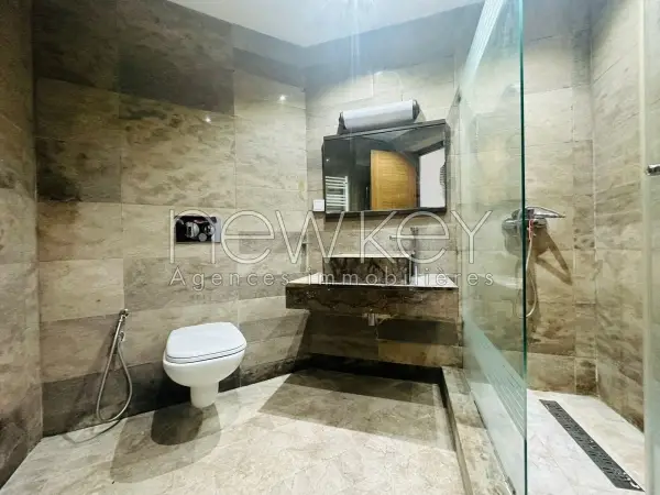 Superbe Duplex S4 avec jardin à Louer à La Soukra - 9