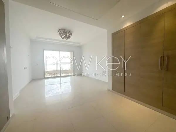 Penthouse de luxe avec piscine et vue sur lac - 7