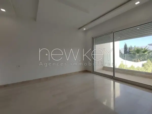 Un Duplex S+3 avec piscine à Chotrana 1 - 4