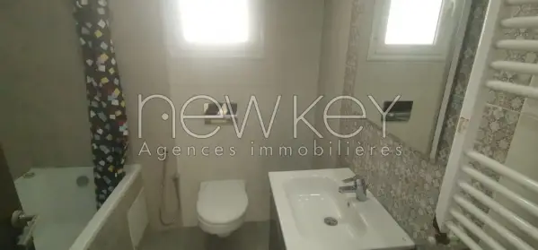 Un Appartement S+2 à louer à Ain Zaghouan - 4