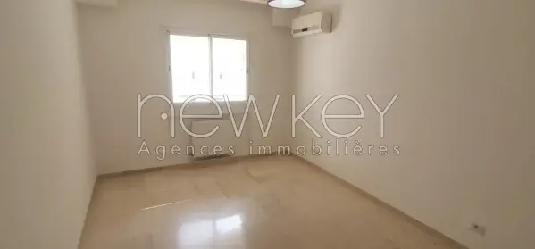 Un Appartement S+2 à louer à Ain Zaghouan - 2