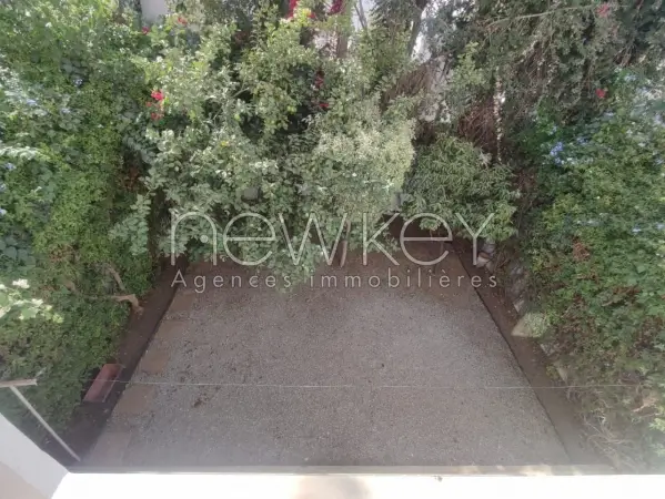Un Duplex S+4 avec jardin à louer à La Soukra - 11