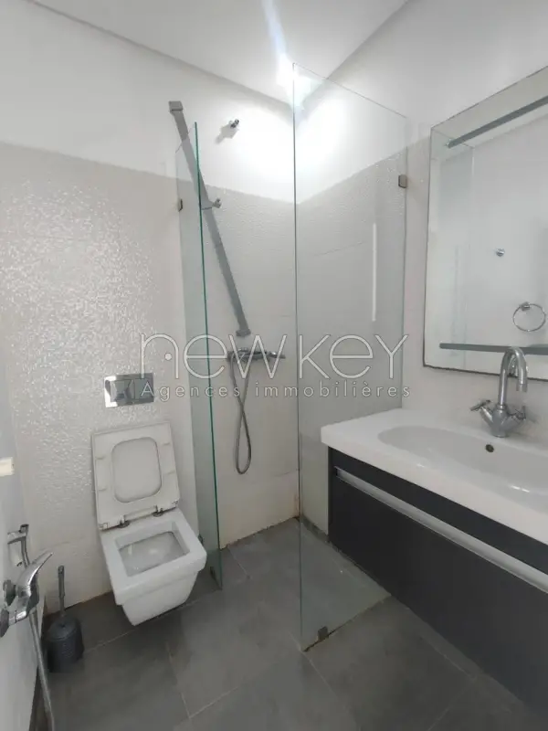 Un magnifique duplex S3 à Gammarth vue mer - 10