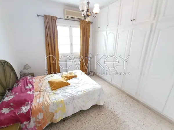 Une Villa S+4 à vendre à L'Aouina - 7