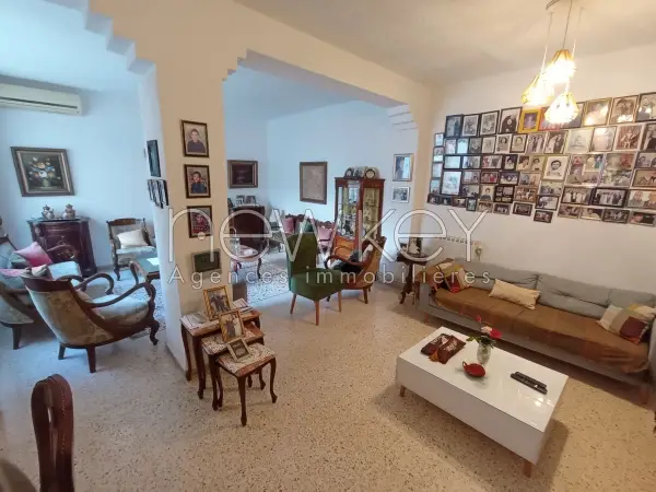Une Villa S+4 à vendre à L'Aouina - 3