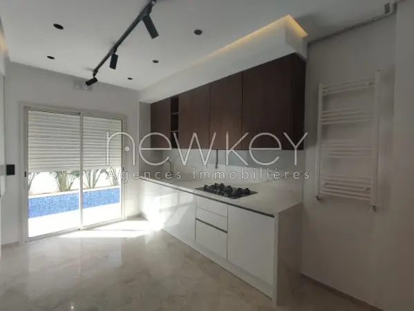 Un Superbe Duplex S+4 direct promoteur à La Soukra - 2