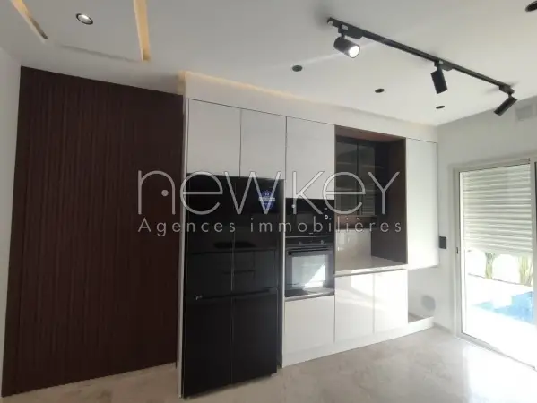 Un Superbe Duplex S+4 direct promoteur à La Soukra - 3