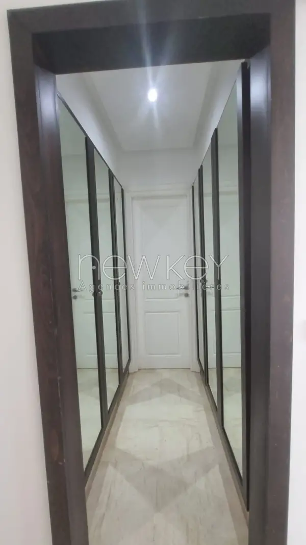 Triplex s 3 avec jardin à Gammarth - 7