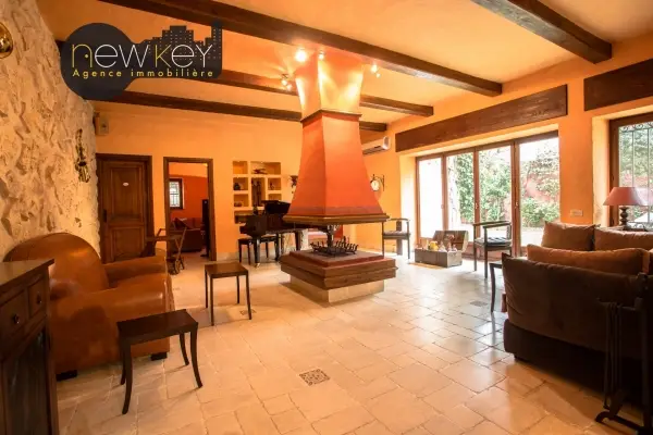 Unique villa style rustique - 12