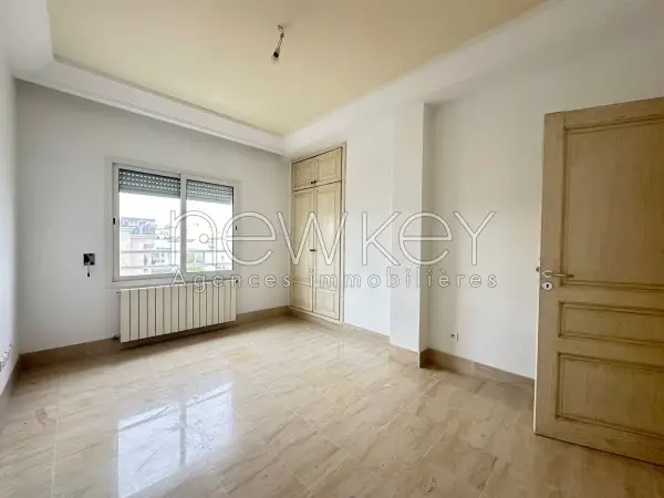 Appartement S3 vue dégagée à louer aux Berges du Lac 2 - 4