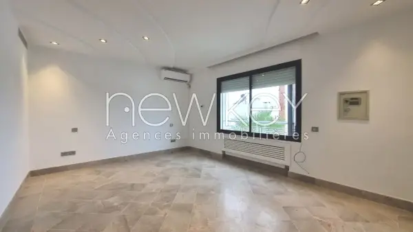 Villa s+5 à Gammarth - 9