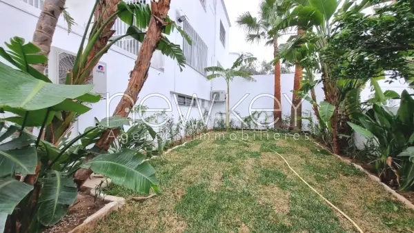 Villa s+5 à Gammarth - 15
