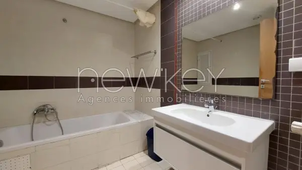 Magnifique appartement S+4 à la Marsa - 7