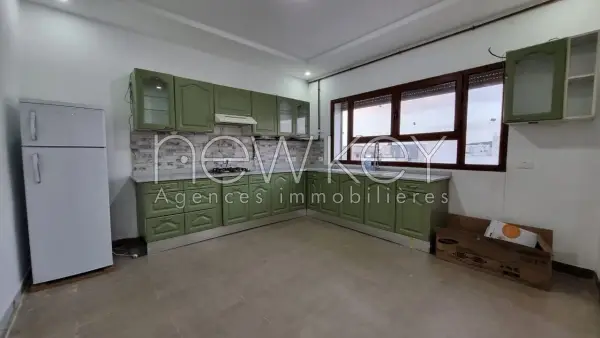 Etage de villa s+3 à la Marsa - 6