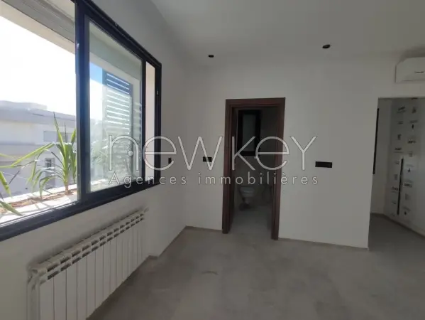 Un Appartement S+2 Direct Promoteur à La Soukra - 2