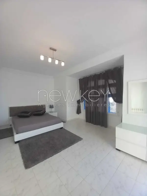 Duplex s+3 à Gammarth - 3