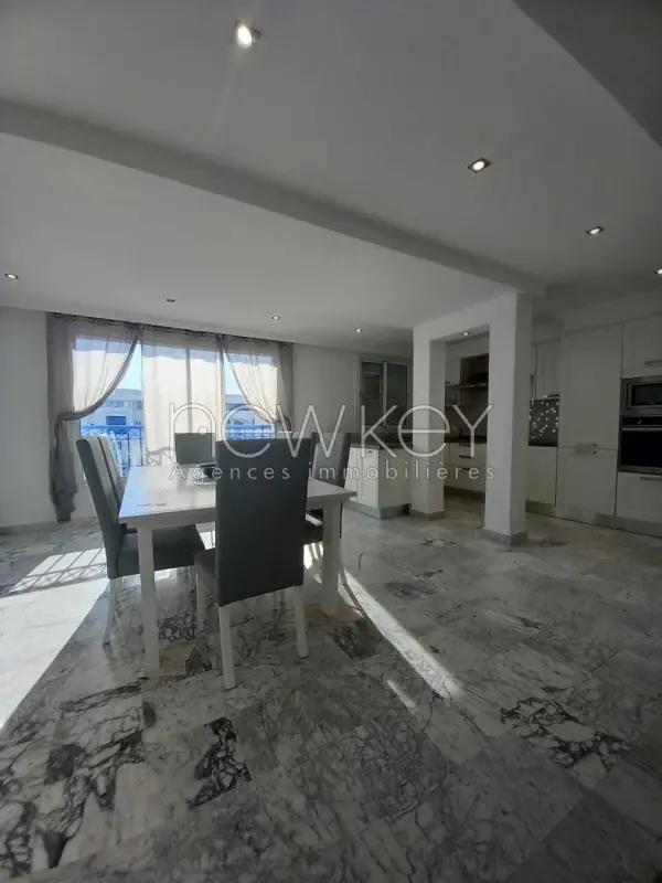 Duplex s+3 à Gammarth - 2