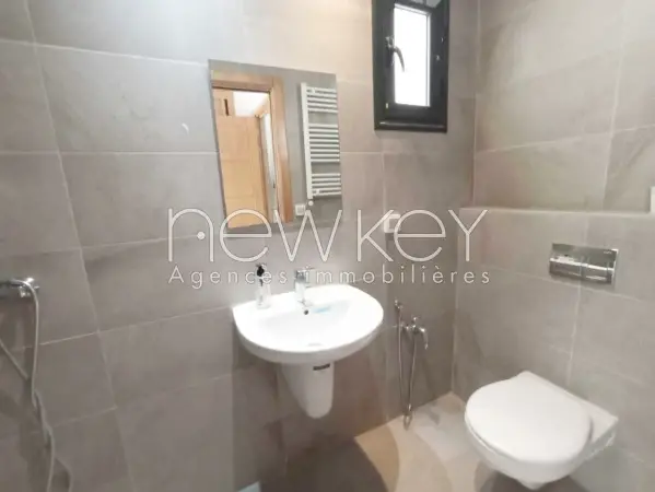Appartement S1 meublé à louer au Lac 2 - 4