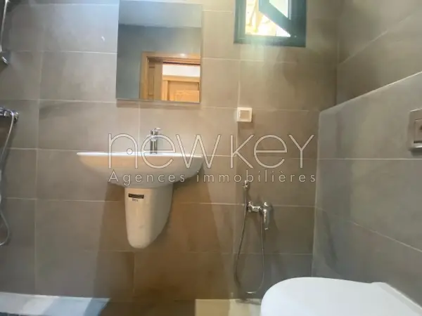 Appartement S1 meublé à louer au Lac 2 - 5