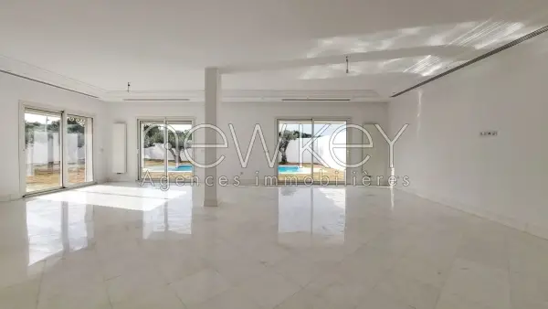 Villa s+3 neuve à Gammarth - 1