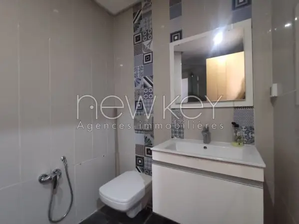 Un Appartement S+2 à louer à La Soukra - 3