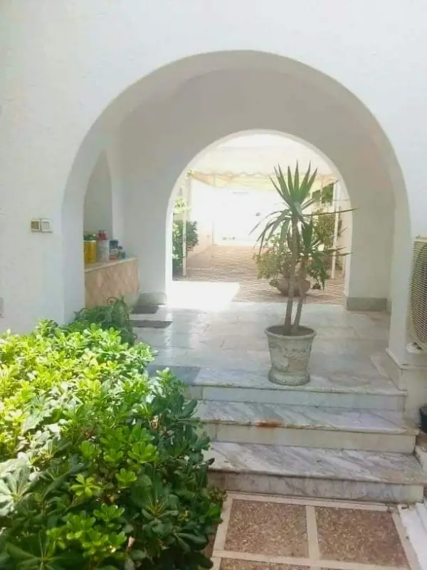 Belle villa avec piscine - 1