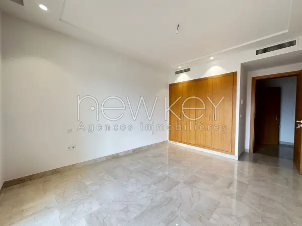 Appartement S3 neuf à louer aux Berges du Lac 2 - 5