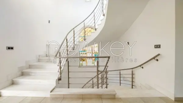 Villa s+4 à la Marsa - 14