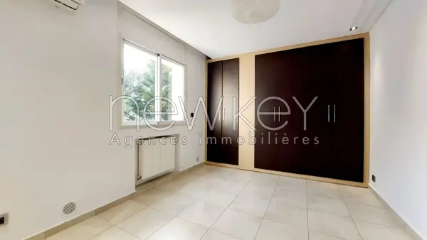 Villa s+4 à la Marsa - 11