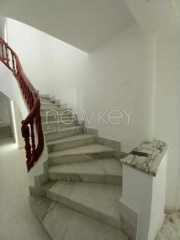 villa s+5 à Gammarth - 12
