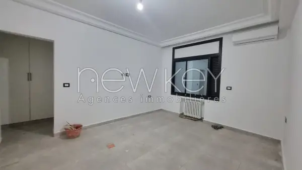 Etage de villa s+4 à Carthage - 12