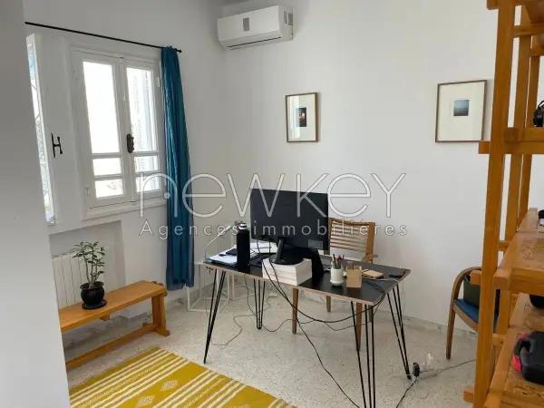 Duplex s+4 à la Marsa - 10