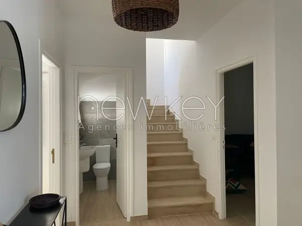 Duplex s+4 à la Marsa - 9