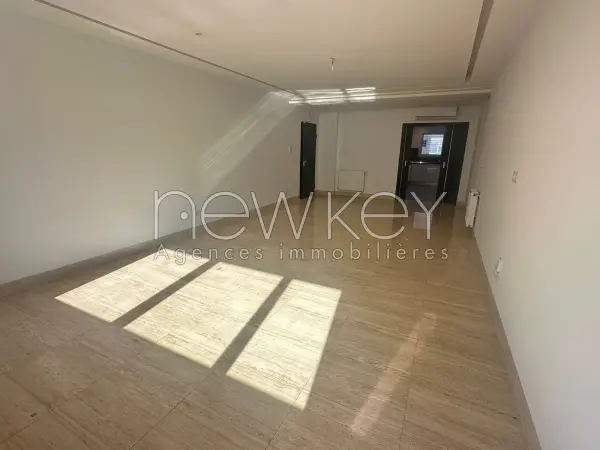 Magnifique appartement S3 à vendre aux Jardins de Carthage - 1
