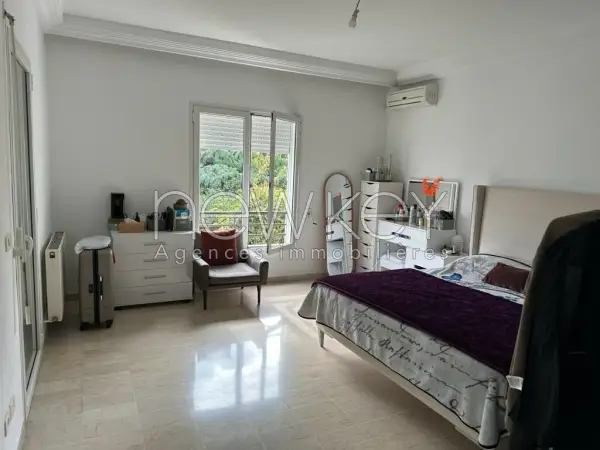 Duplex S 4 avec jardin à la Marsa - 4