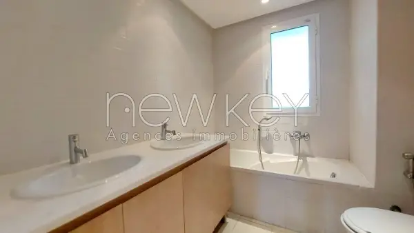 Un appartement S+3 a Gammarth - 5